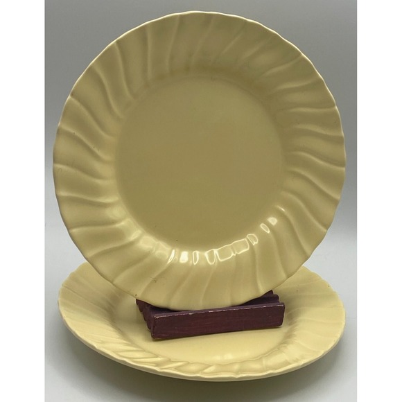 Franciscan Coronado USA Glossy‎ Yellow Salad Plates 8" Set of Two - Picture 1 of 3